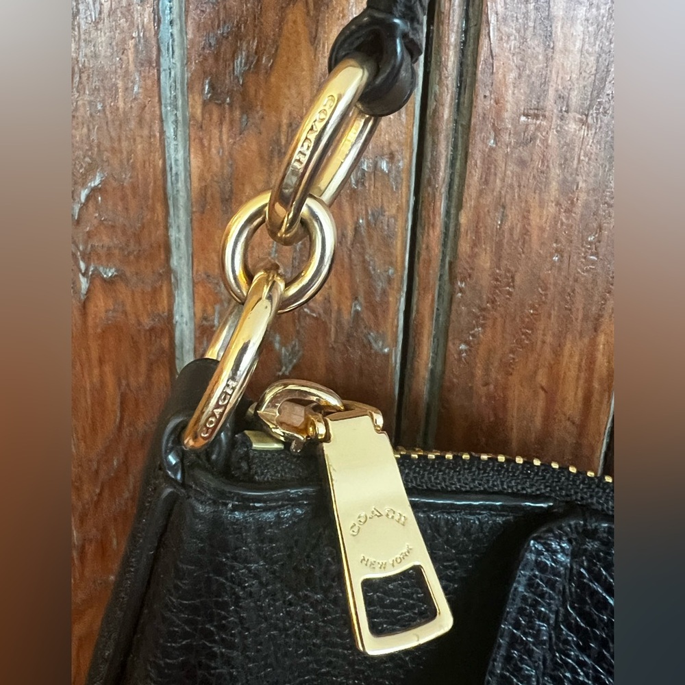 Coach Marlon Black Leather Hobo Shoulder Bag Purse with Gold Accents *Like New - Picture 4 of 15
